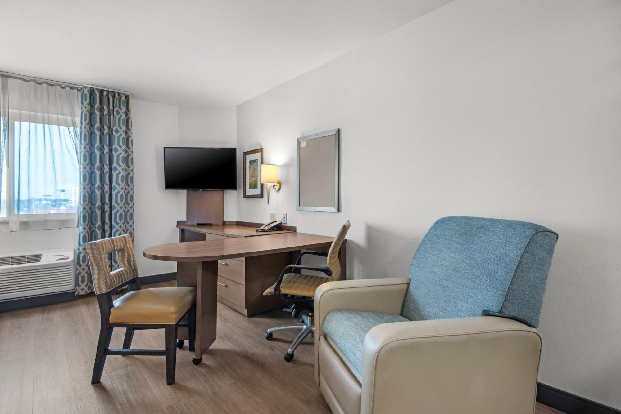 Candlewood Suites - Pensacola - University Area By Ihg Dış mekan fotoğraf