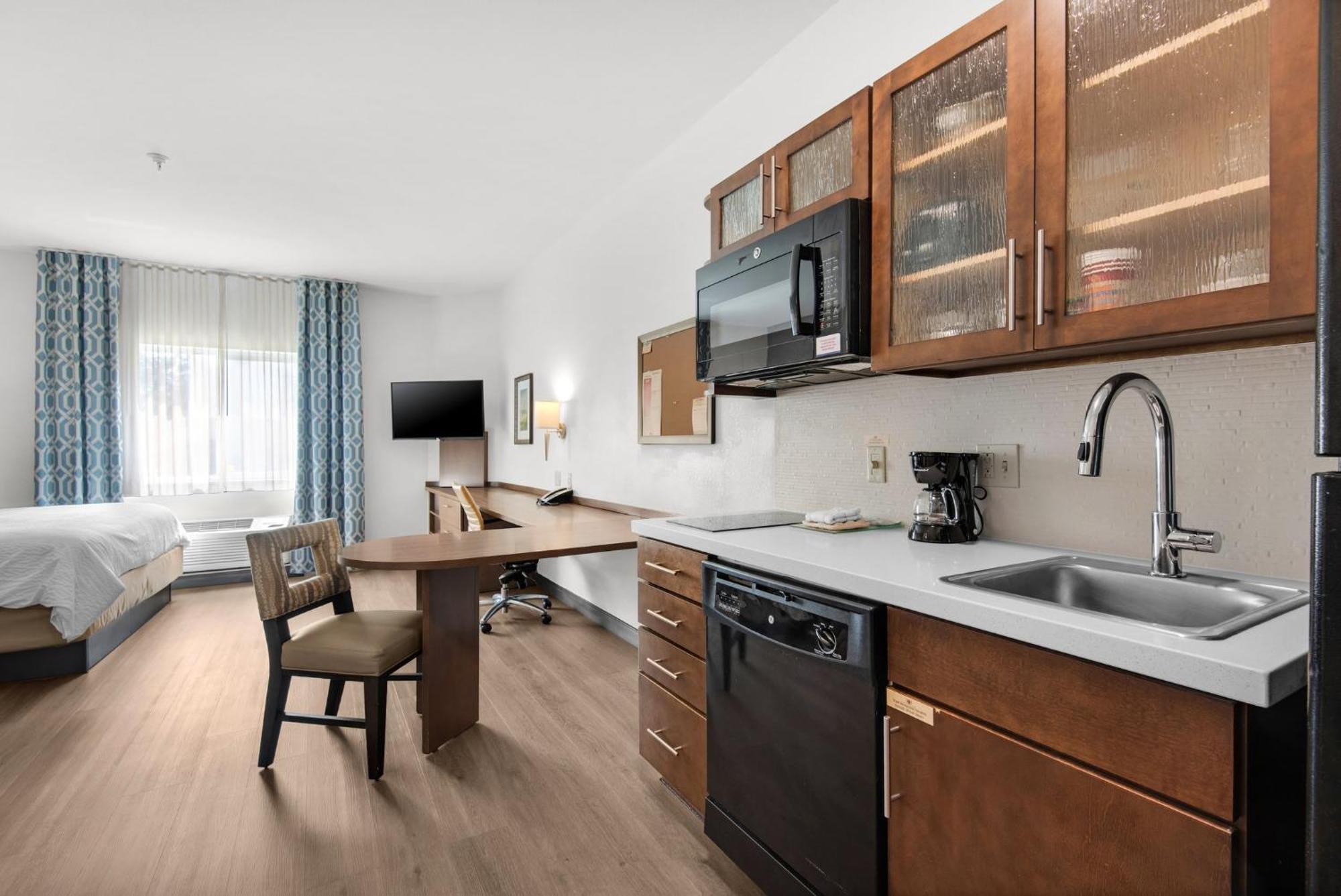 Candlewood Suites - Pensacola - University Area By Ihg Dış mekan fotoğraf