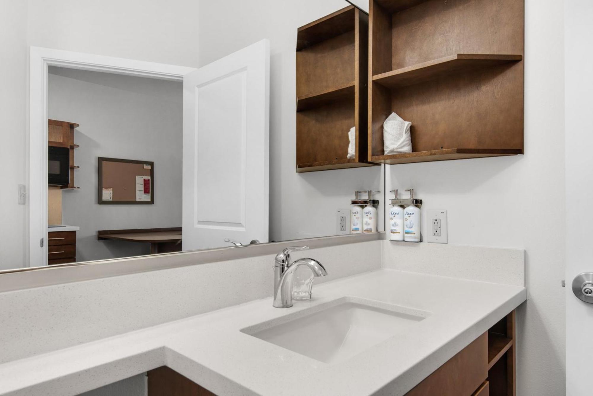 Candlewood Suites - Pensacola - University Area By Ihg Dış mekan fotoğraf